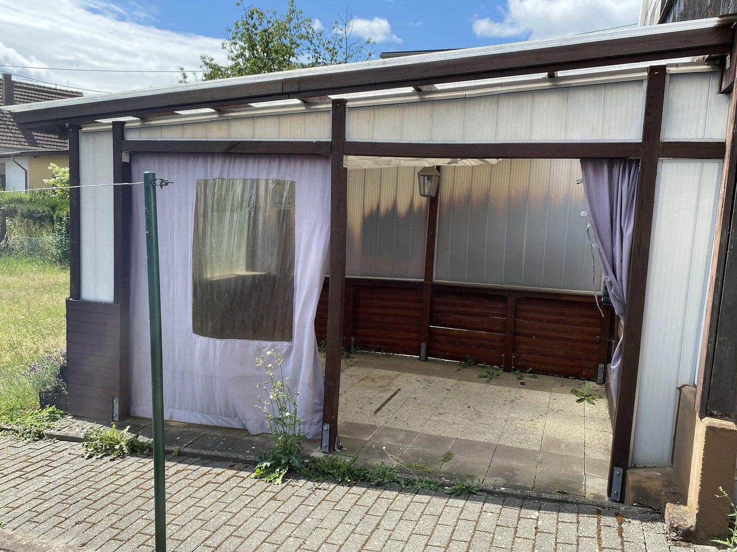 Predaj domu 120 m², pozemok 568 m², Rosenstraße 13, Freisen, Sársko Predaj domu 120 m², pozemok 568 m², Rosenstraße 13, Freisen, Sársko