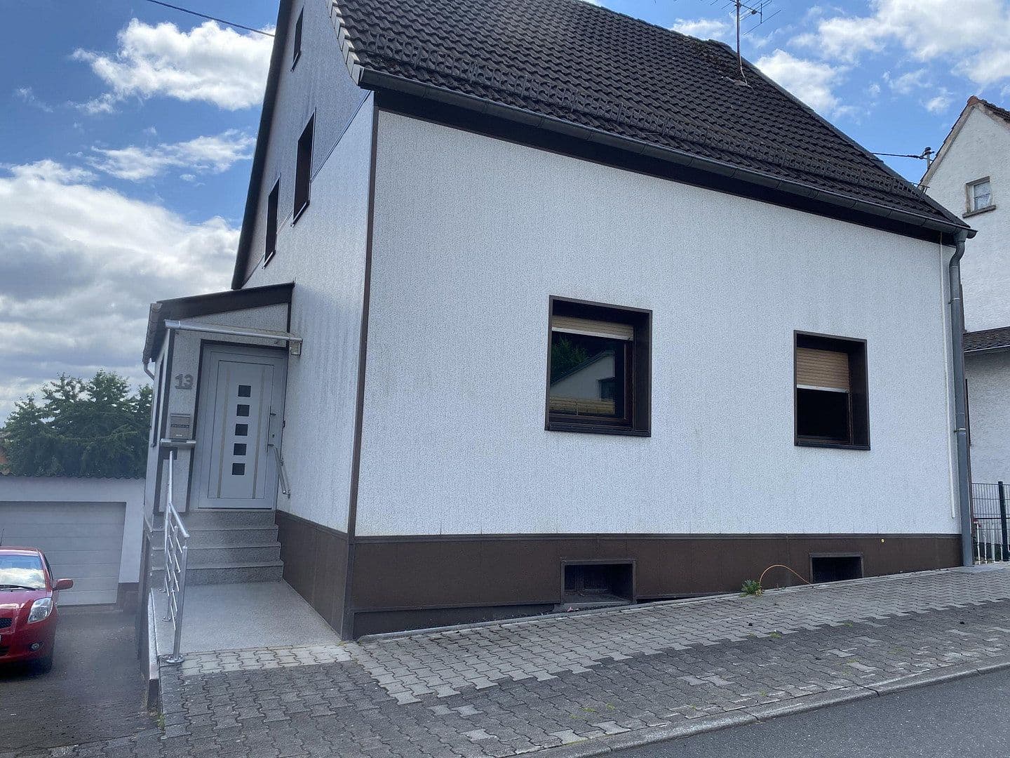 Predaj domu 120 m², pozemok 568 m², Rosenstraße 13, Freisen, Sársko Predaj domu 120 m², pozemok 568 m², Rosenstraße 13, Freisen, Sársko