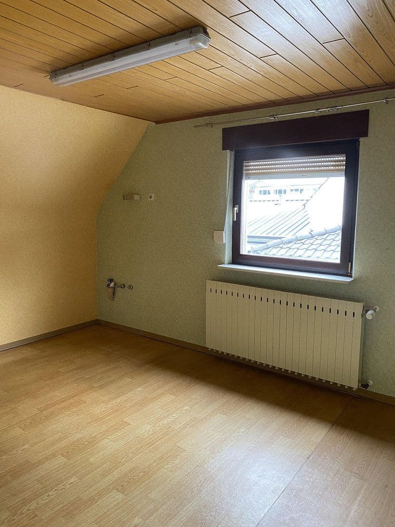Predaj domu 120 m², pozemok 568 m², Rosenstraße 13, Freisen, Sársko Predaj domu 120 m², pozemok 568 m², Rosenstraße 13, Freisen, Sársko