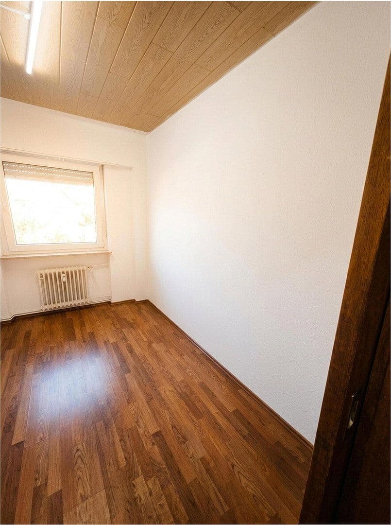 Prenájom bytu 3-izbový 75 m², Kühlweinstraße 4, Völklingen, Sársko Prenájom bytu 3-izbový 75 m², Kühlweinstraße 4, Völklingen, Sársko