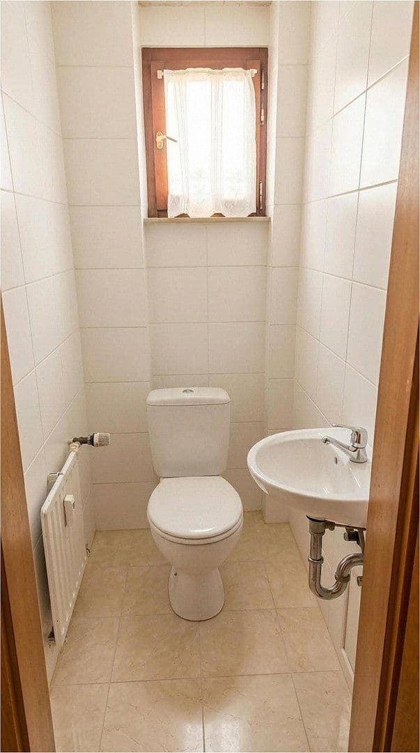 Prenájom bytu 3-izbový 75 m², Kühlweinstraße 4, Völklingen, Sársko Prenájom bytu 3-izbový 75 m², Kühlweinstraße 4, Völklingen, Sársko
