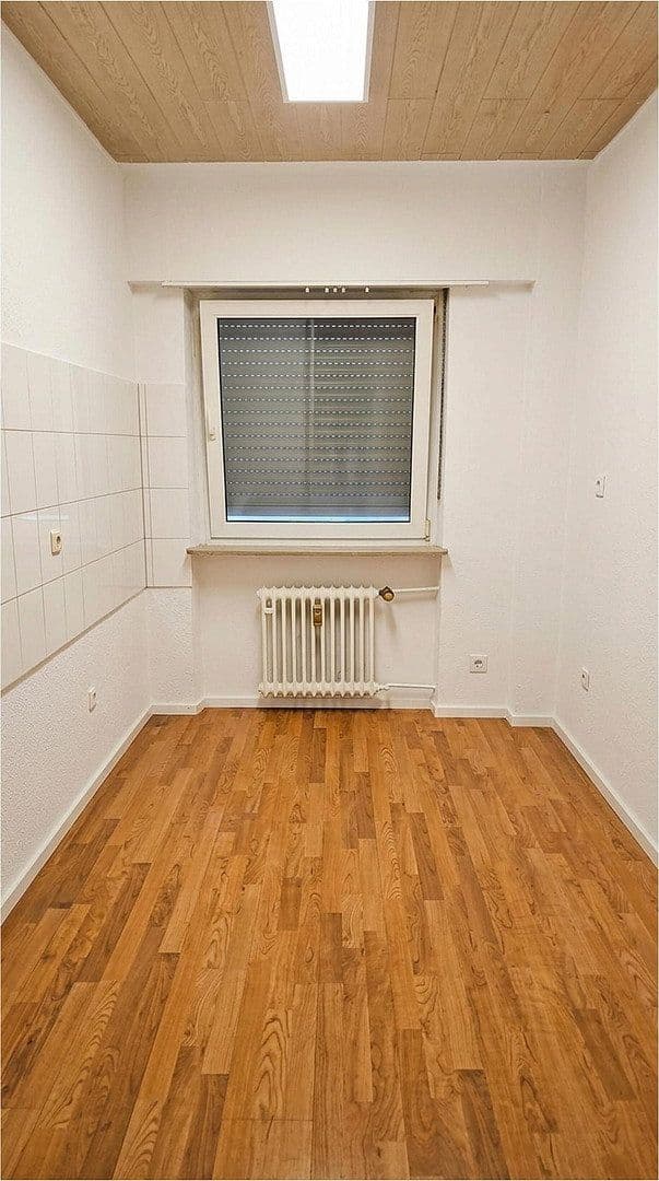 Prenájom bytu 3-izbový 75 m², Kühlweinstraße 4, Völklingen, Sársko Prenájom bytu 3-izbový 75 m², Kühlweinstraße 4, Völklingen, Sársko