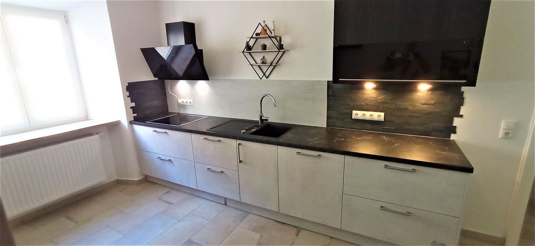 Prenájom bytu 3-izbový 79 m², Kelheim, Bavorsko Prenájom bytu 3-izbový 79 m², Kelheim, Bavorsko