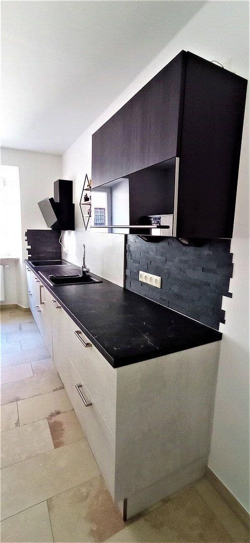 Prenájom bytu 3-izbový 79 m², Kelheim, Bavorsko Prenájom bytu 3-izbový 79 m², Kelheim, Bavorsko