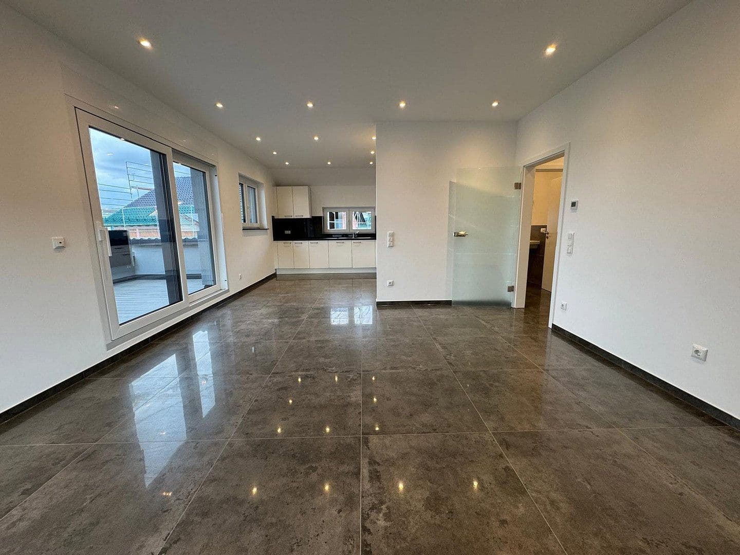 Prenájom domu 235 m², pozemok 50 m², Rodenbach, Hesensko Prenájom domu 235 m², pozemok 50 m², Rodenbach, Hesensko