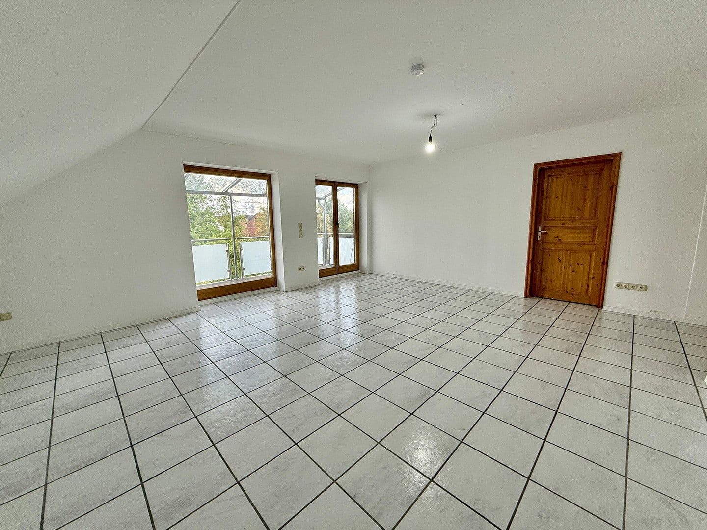 Predaj bytu 4-izbový 85 m², Wesseling, Severné Porýnie - Westfálsko Predaj bytu 4-izbový 85 m², Wesseling, Severné Porýnie - Westfálsko