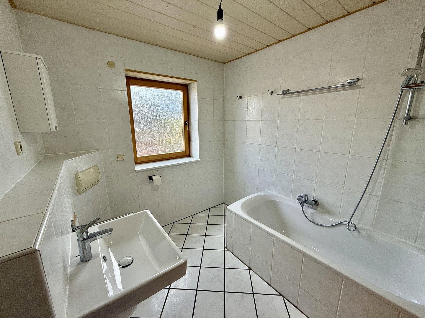 Predaj bytu 4-izbový 85 m², Wesseling, Severné Porýnie - Westfálsko Predaj bytu 4-izbový 85 m², Wesseling, Severné Porýnie - Westfálsko