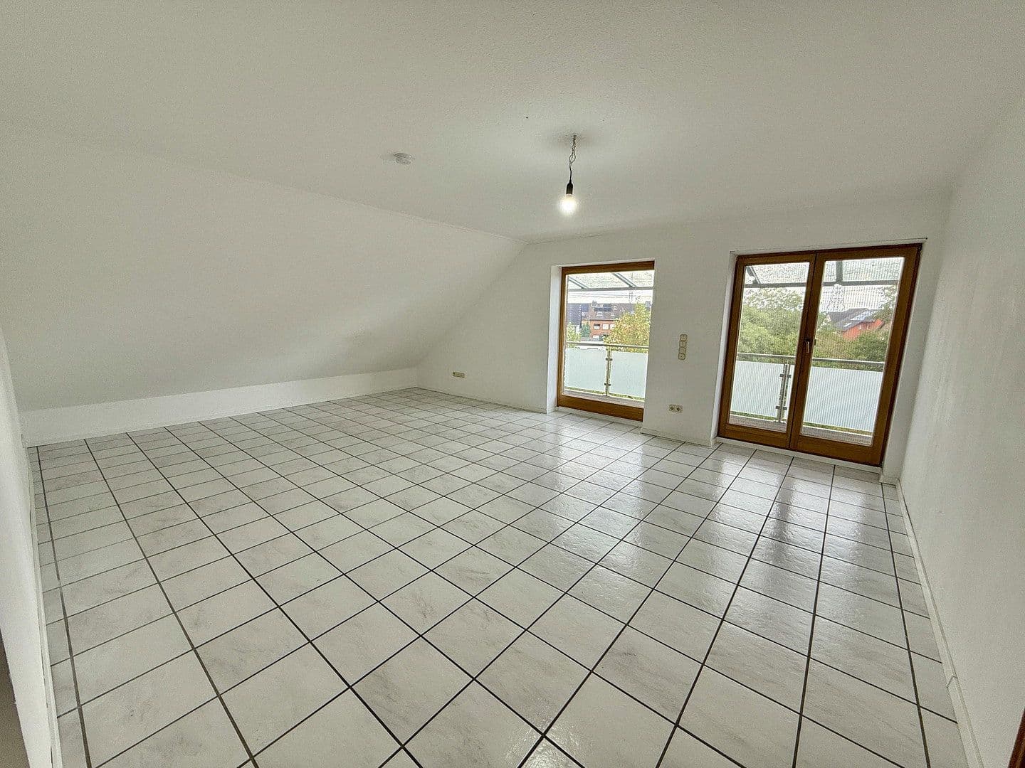 Predaj bytu 4-izbový 85 m², Wesseling, Severné Porýnie - Westfálsko Predaj bytu 4-izbový 85 m², Wesseling, Severné Porýnie - Westfálsko