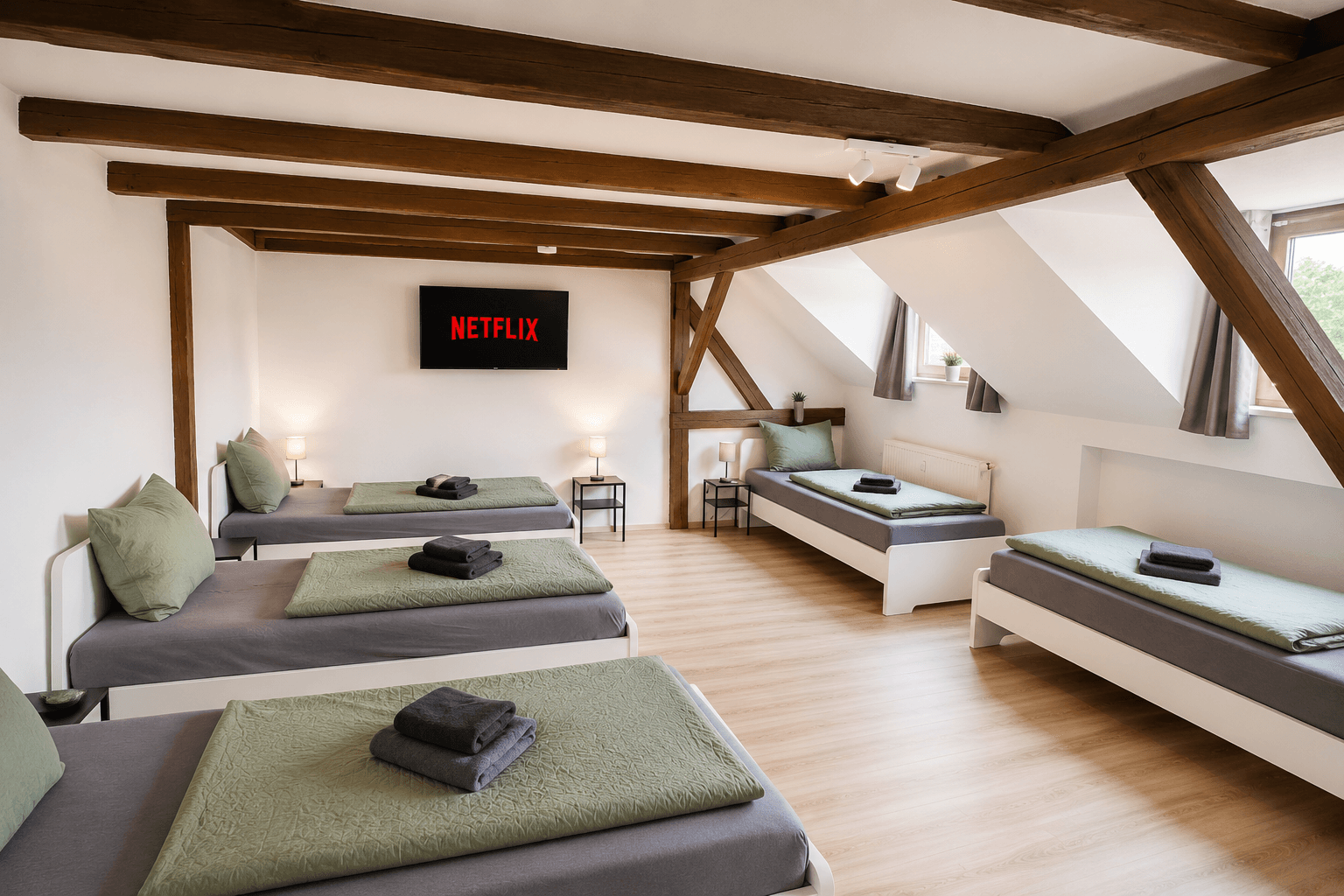 Prenájom bytu 2-izbový 59 m², Max-Pechstein-Str. 2, Zwickau, Sasko Prenájom bytu 2-izbový 59 m², Max-Pechstein-Str. 2, Zwickau, Sasko