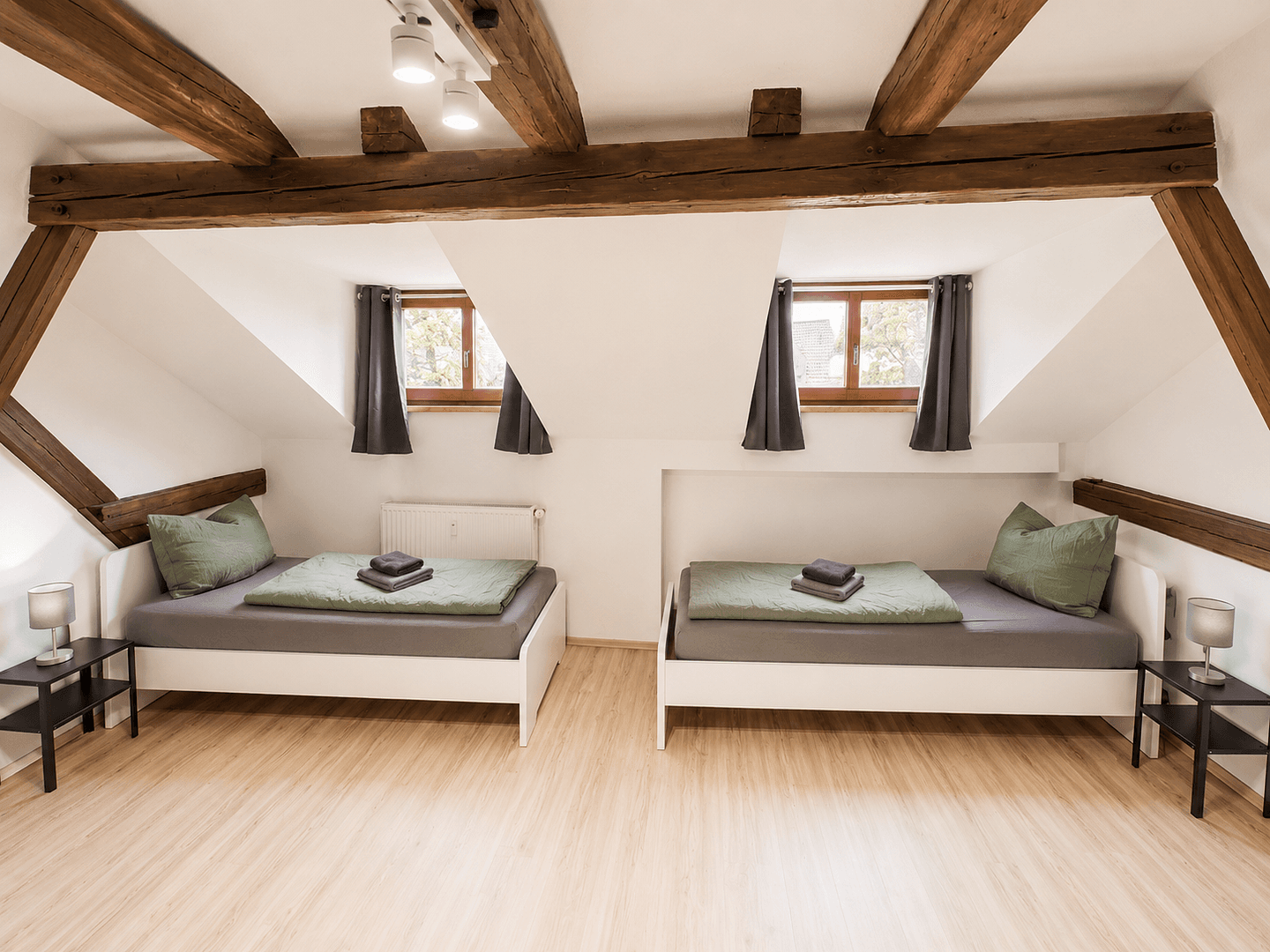 Prenájom bytu 2-izbový 59 m², Max-Pechstein-Str. 2, Zwickau, Sasko Prenájom bytu 2-izbový 59 m², Max-Pechstein-Str. 2, Zwickau, Sasko