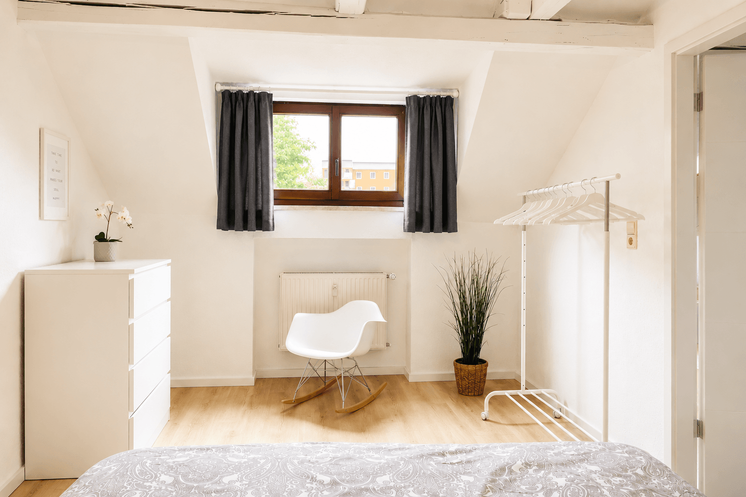 Prenájom bytu 2-izbový 59 m², Max-Pechstein-Str. 2, Zwickau, Sasko Prenájom bytu 2-izbový 59 m², Max-Pechstein-Str. 2, Zwickau, Sasko