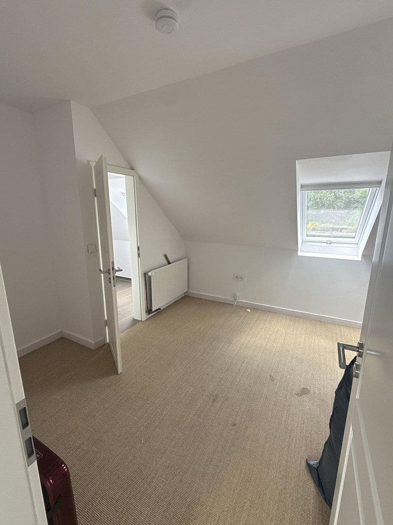 Prenájom domu 150 m², pozemok 400 m², Tunnkoppelring 55a, Hamburg, Hamburg Prenájom domu 150 m², pozemok 400 m², Tunnkoppelring 55a, Hamburg, Hamburg