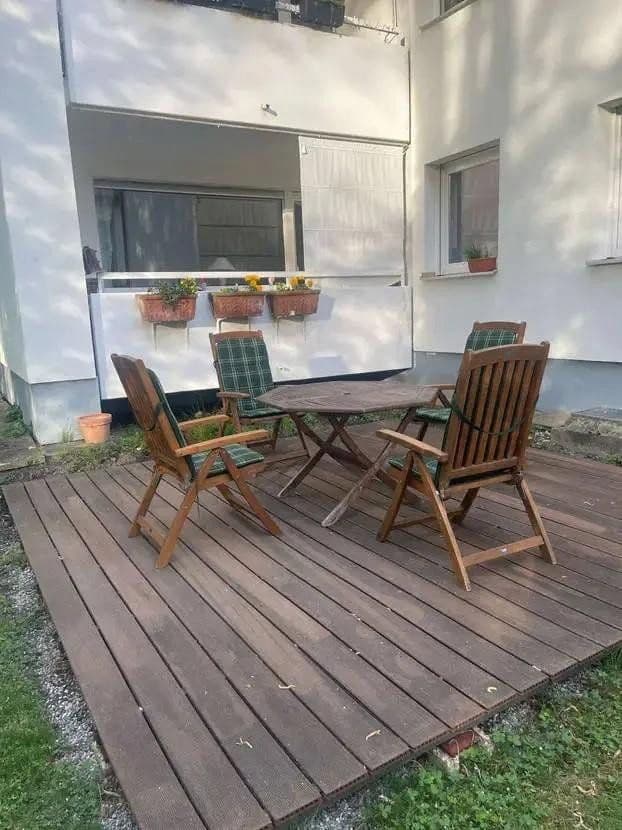 Predaj domu 420 m², pozemok 925 m², Gröbenzell, Bavorsko Predaj domu 420 m², pozemok 925 m², Gröbenzell, Bavorsko