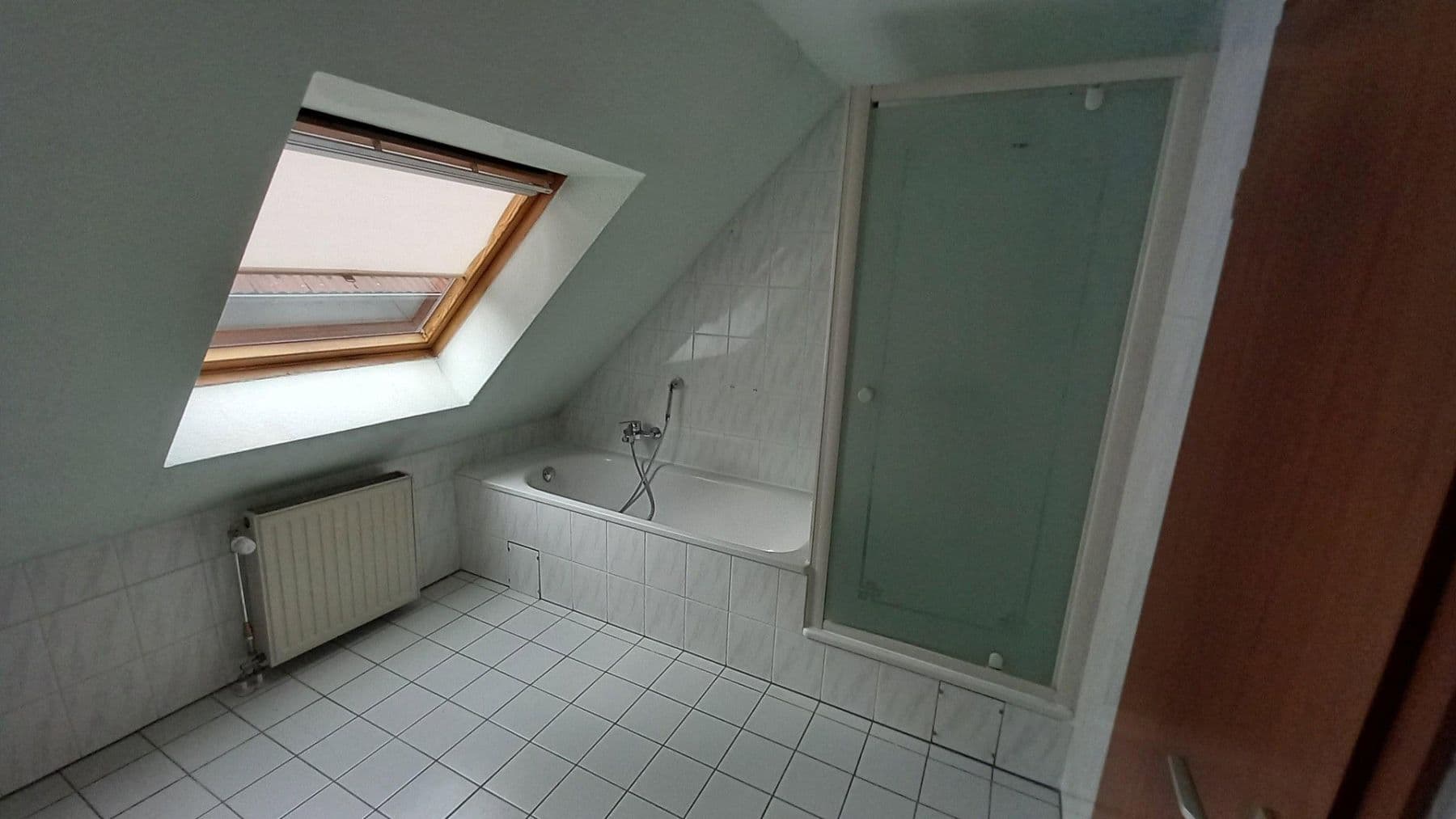 Predaj domu 120 m², pozemok 185 m², Frechen, Severné Porýnie - Westfálsko Predaj domu 120 m², pozemok 185 m², Frechen, Severné Porýnie - Westfálsko