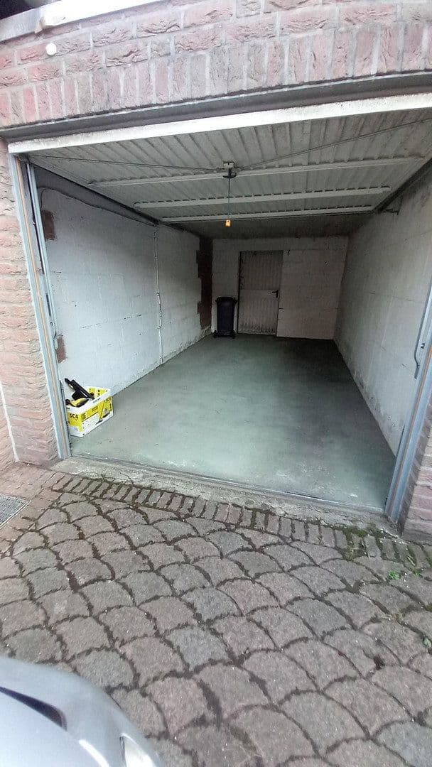 Predaj domu 120 m², pozemok 185 m², Frechen, Severné Porýnie - Westfálsko Predaj domu 120 m², pozemok 185 m², Frechen, Severné Porýnie - Westfálsko