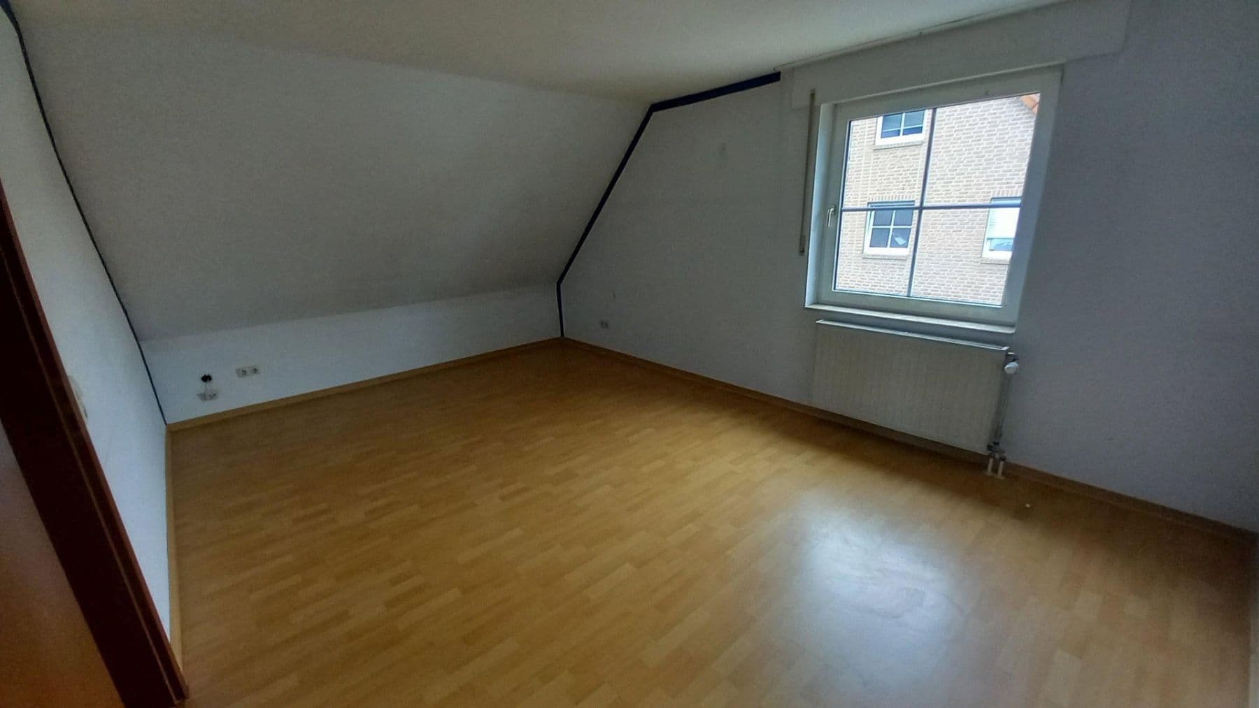 Predaj domu 120 m², pozemok 185 m², Frechen, Severné Porýnie - Westfálsko Predaj domu 120 m², pozemok 185 m², Frechen, Severné Porýnie - Westfálsko