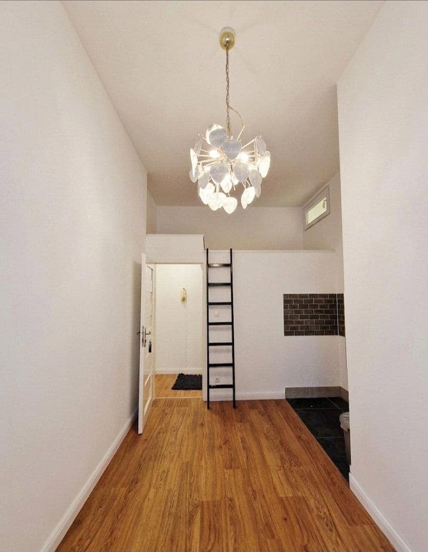 Predaj bytu 5-izbový 130 m², Berlin, Berlín Predaj bytu 5-izbový 130 m², Berlin, Berlín