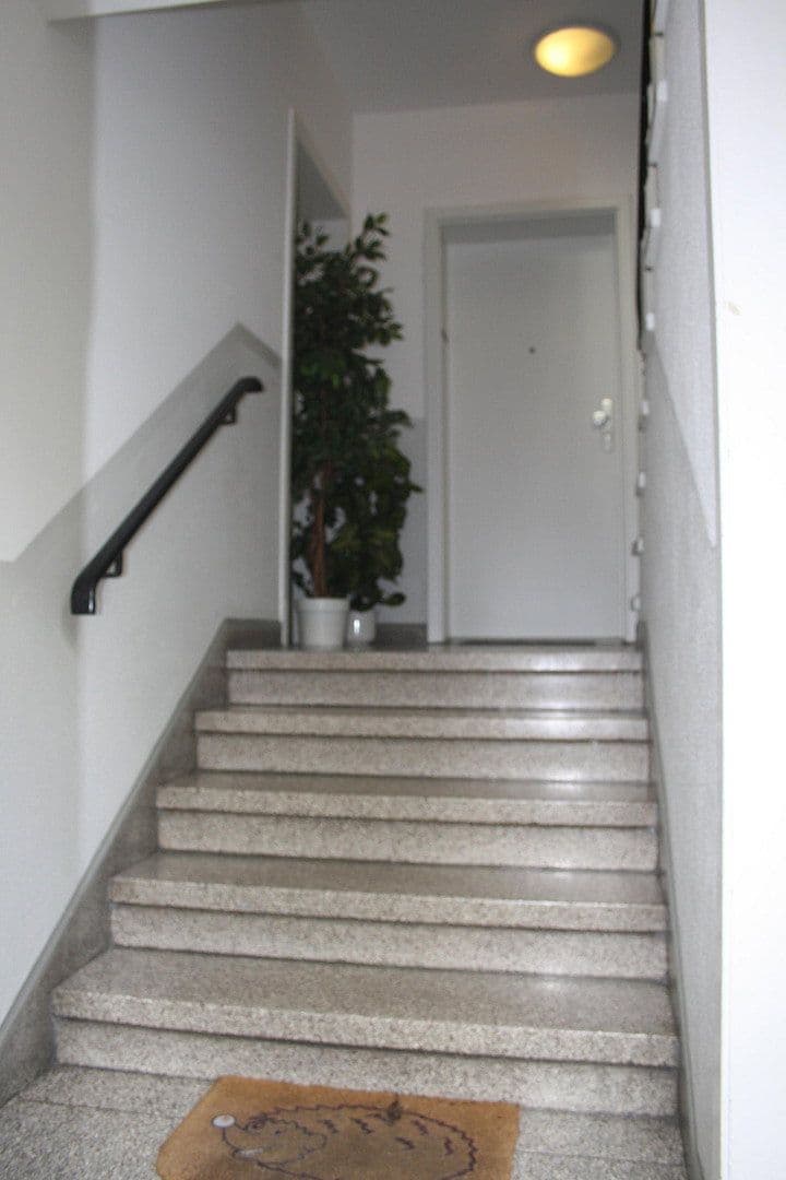 Prenájom bytu 2-izbový 40 m², Castroper Str. 170, Recklinghausen, Severné Porýnie - Westfálsko Prenájom bytu 2-izbový 40 m², Castroper Str. 170, Recklinghausen, Severné Porýnie - Westfálsko