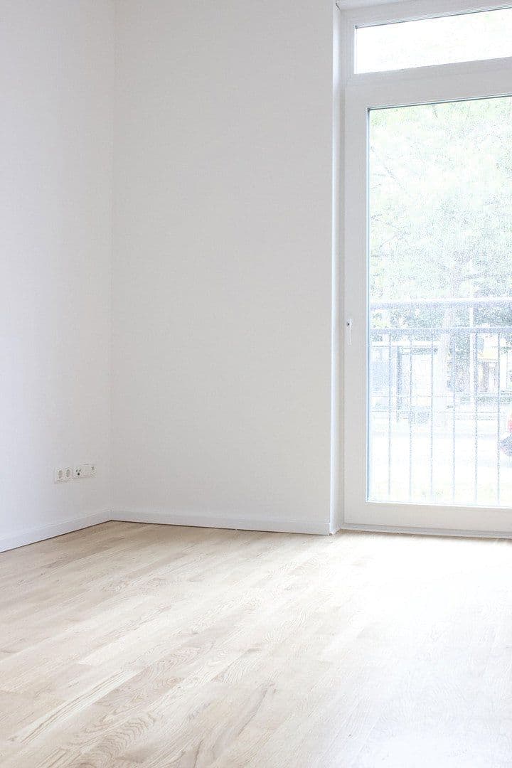 Prenájom bytu 4-izbový 100 m², Sterndamm 66 E, Berlin, Berlín Prenájom bytu 4-izbový 100 m², Sterndamm 66 E, Berlin, Berlín
