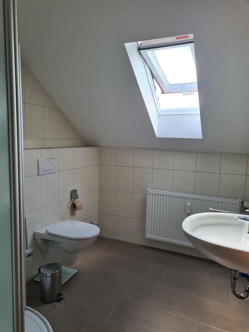 Predaj domu 195 m², pozemok 677 m², Nordlandstraße 5, Bad Neustadt an der Saale, Bavorsko Predaj domu 195 m², pozemok 677 m², Nordlandstraße 5, Bad Neustadt an der Saale, Bavorsko