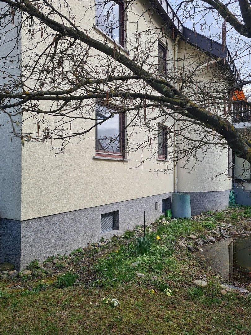 Predaj domu 195 m², pozemok 677 m², Nordlandstraße 5, Bad Neustadt an der Saale, Bavorsko Predaj domu 195 m², pozemok 677 m², Nordlandstraße 5, Bad Neustadt an der Saale, Bavorsko