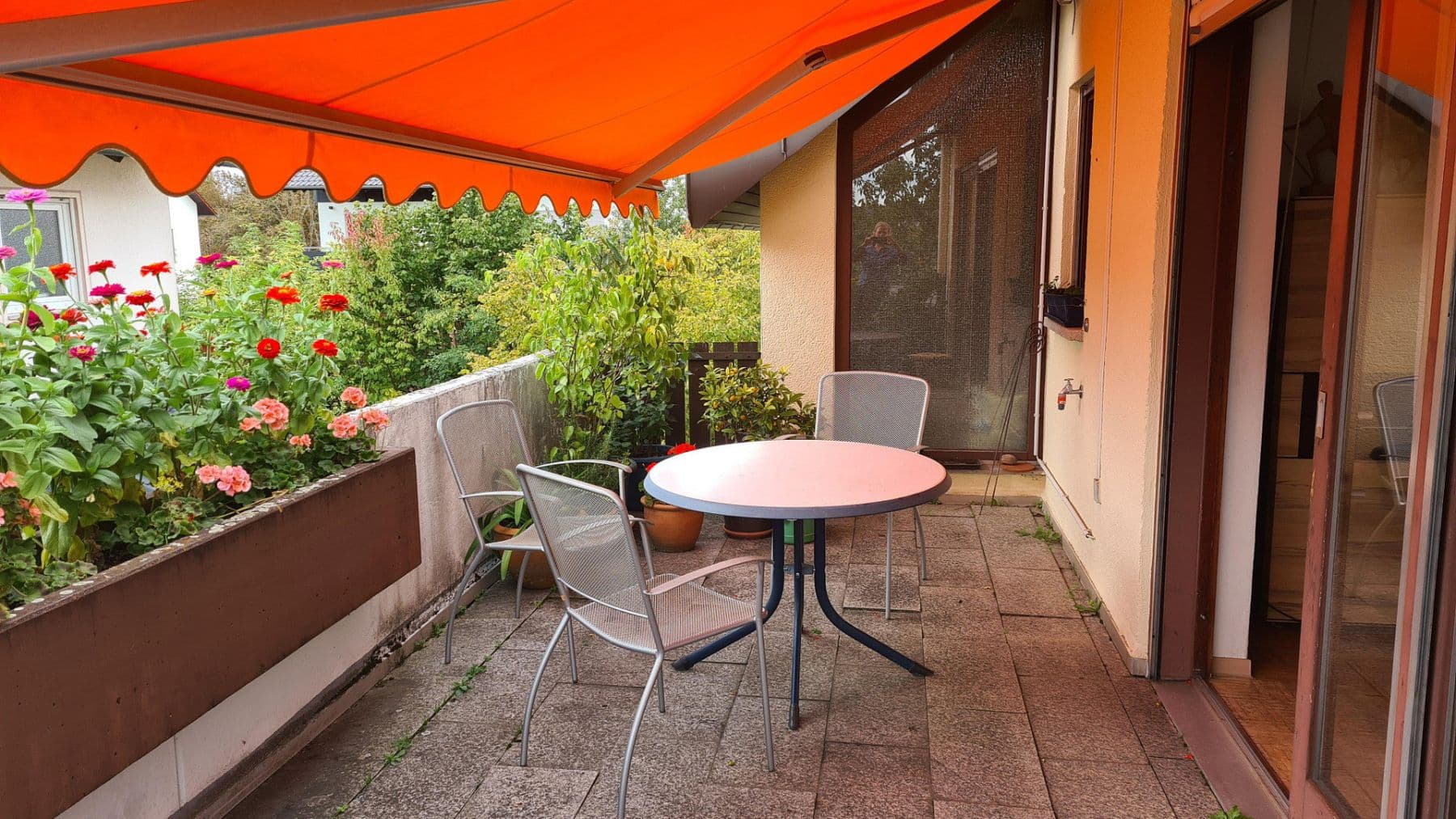 Predaj domu 195 m², pozemok 677 m², Nordlandstraße 5, Bad Neustadt an der Saale, Bavorsko Predaj domu 195 m², pozemok 677 m², Nordlandstraße 5, Bad Neustadt an der Saale, Bavorsko