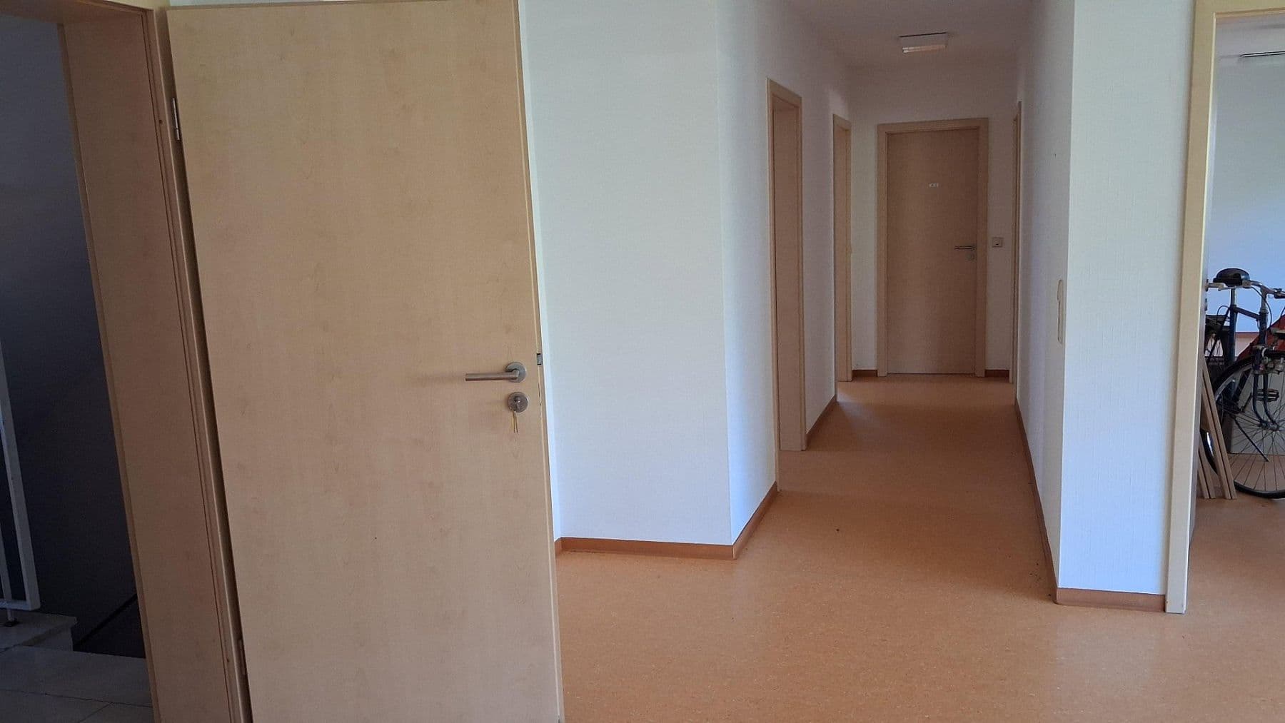 Predaj domu 195 m², pozemok 677 m², Nordlandstraße 5, Bad Neustadt an der Saale, Bavorsko Predaj domu 195 m², pozemok 677 m², Nordlandstraße 5, Bad Neustadt an der Saale, Bavorsko