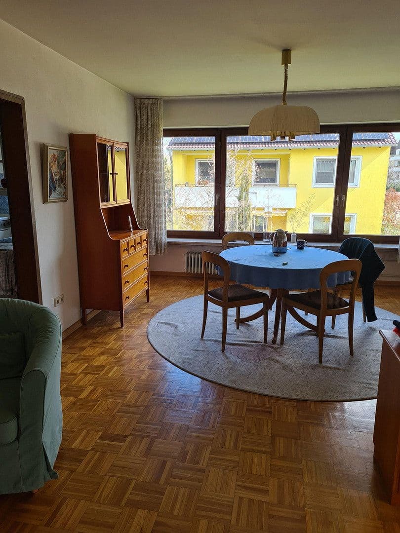 Predaj domu 195 m², pozemok 677 m², Nordlandstraße 5, Bad Neustadt an der Saale, Bavorsko Predaj domu 195 m², pozemok 677 m², Nordlandstraße 5, Bad Neustadt an der Saale, Bavorsko
