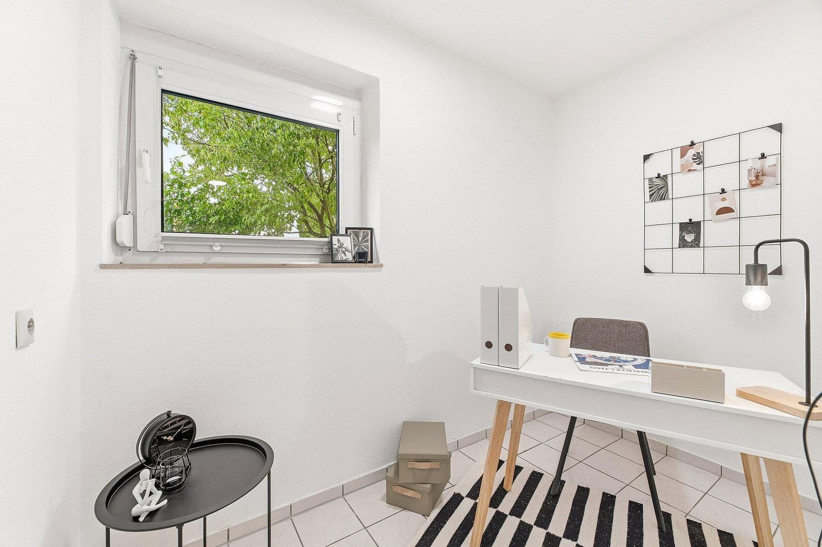 Predaj domu 109 m², pozemok 364 m², Spitzwiesenweg 8, Eningen unter Achalm, Bádensko-Wurttembersko Predaj domu 109 m², pozemok 364 m², Spitzwiesenweg 8, Eningen unter Achalm, Bádensko-Wurttembersko