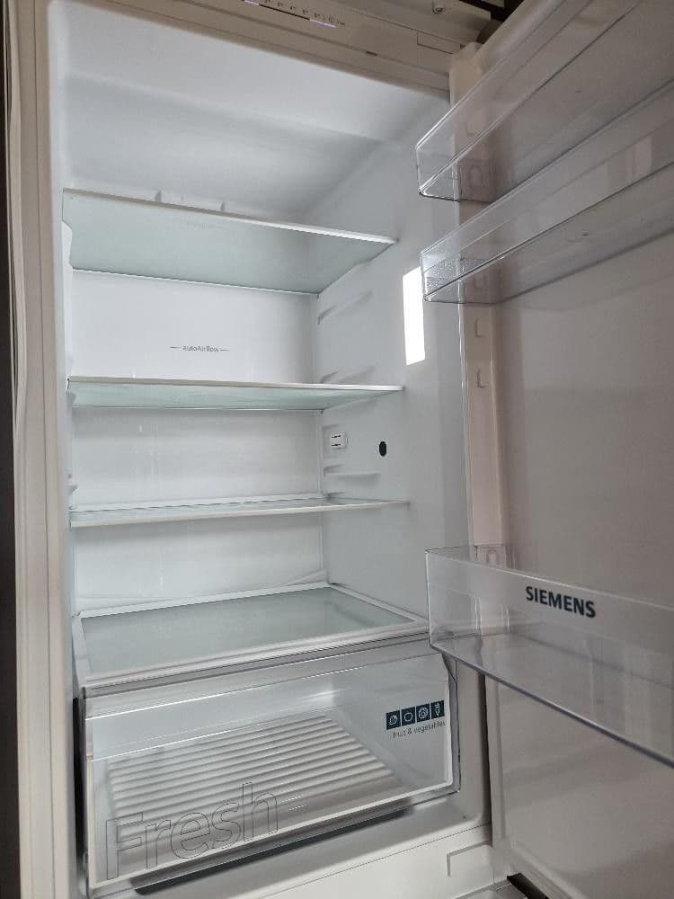 Prenájom bytu 3-izbový 93 m², Dresden, Sasko Prenájom bytu 3-izbový 93 m², Dresden, Sasko