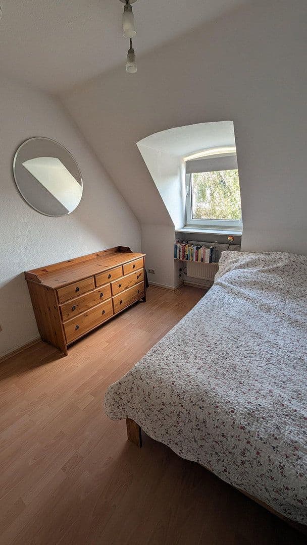 Prenájom bytu 2-izbový 52 m², Köln, Severné Porýnie - Westfálsko Prenájom bytu 2-izbový 52 m², Köln, Severné Porýnie - Westfálsko