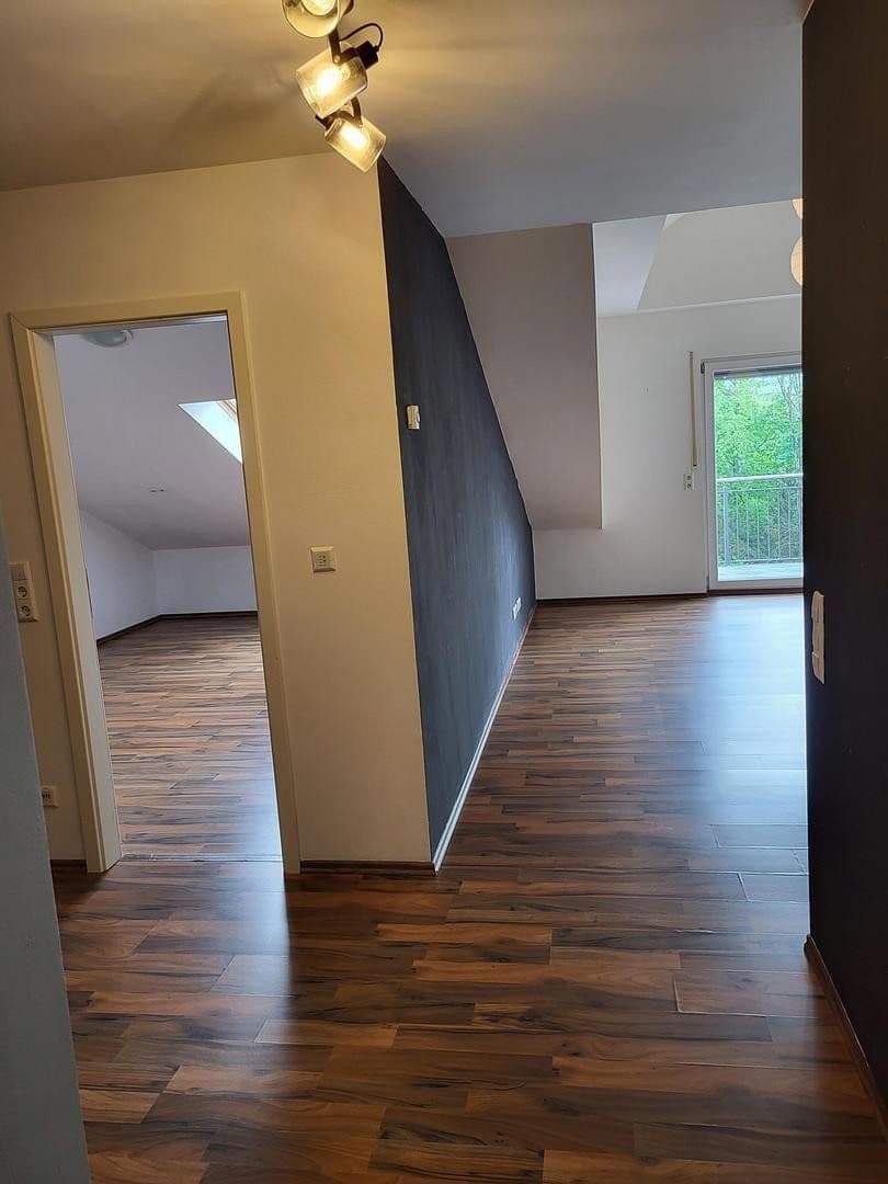 Prenájom bytu 3-izbový 80 m², Könener Str. 71, Konz, Porýnie-Falcko Prenájom bytu 3-izbový 80 m², Könener Str. 71, Konz, Porýnie-Falcko