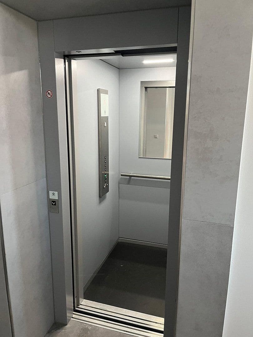 Prenájom bytu 1-izbový 32 m², Nürnberg, Bavorsko Prenájom bytu 1-izbový 32 m², Nürnberg, Bavorsko