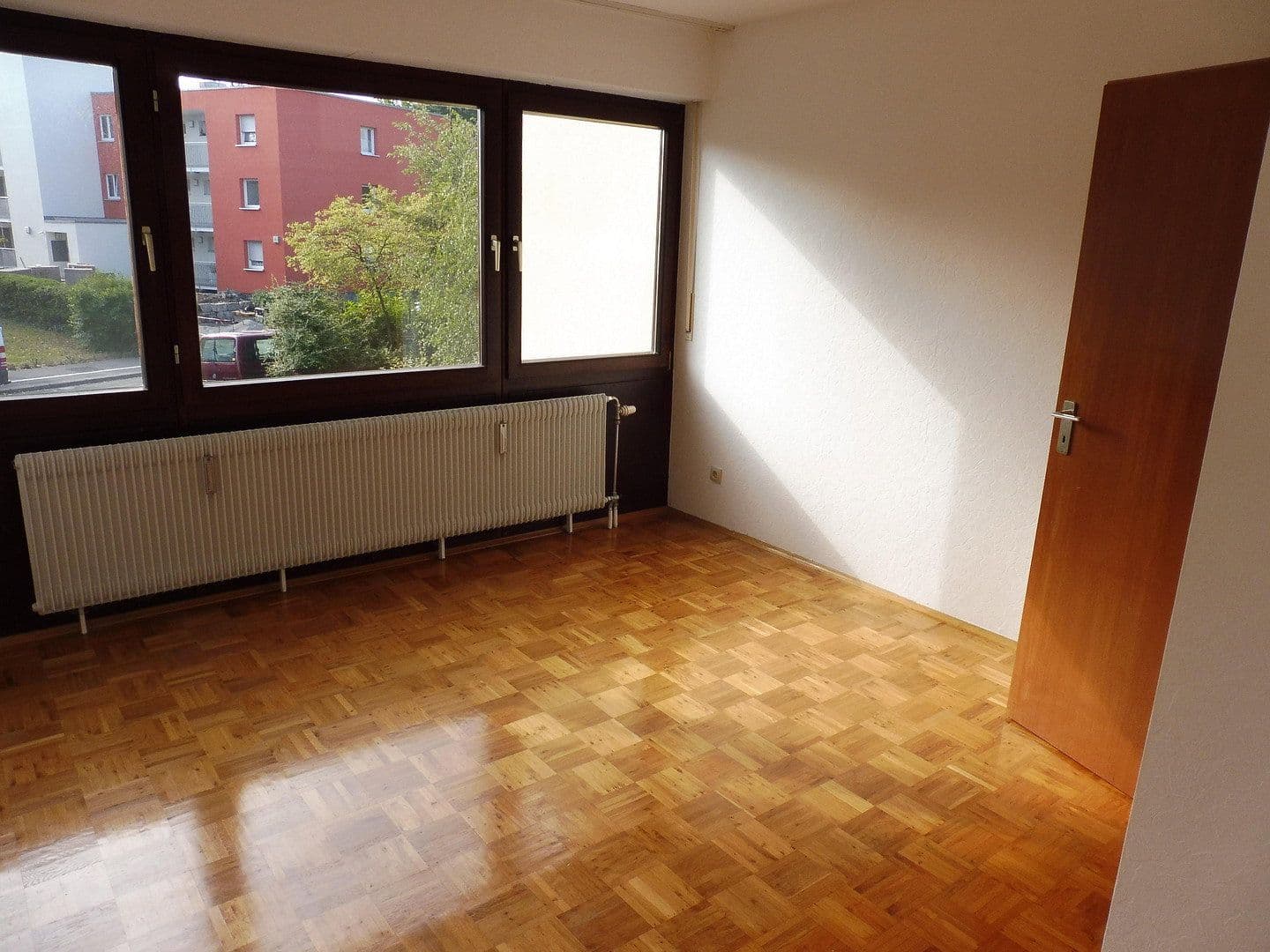 Prenájom bytu 3-izbový 97 m², Würzburg, Bavorsko Prenájom bytu 3-izbový 97 m², Würzburg, Bavorsko