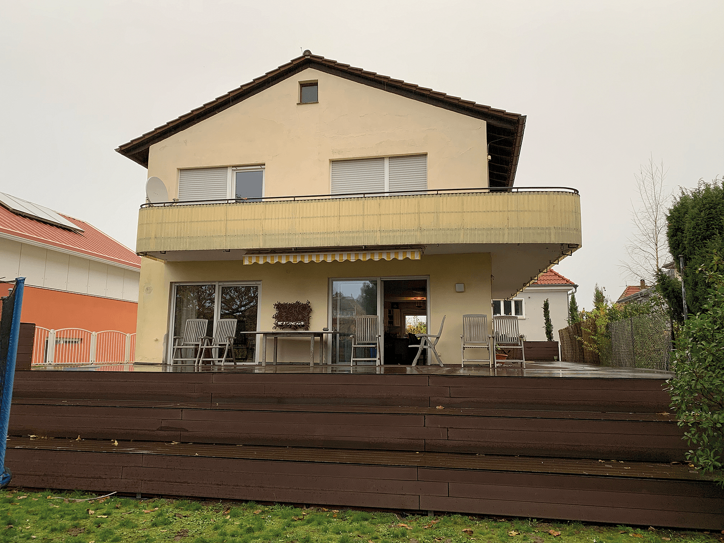 Predaj domu 200 m², pozemok 438 m², Maler-Ernst-Str. 1, Bad Dürkheim, Porýnie-Falcko Predaj domu 200 m², pozemok 438 m², Maler-Ernst-Str. 1, Bad Dürkheim, Porýnie-Falcko