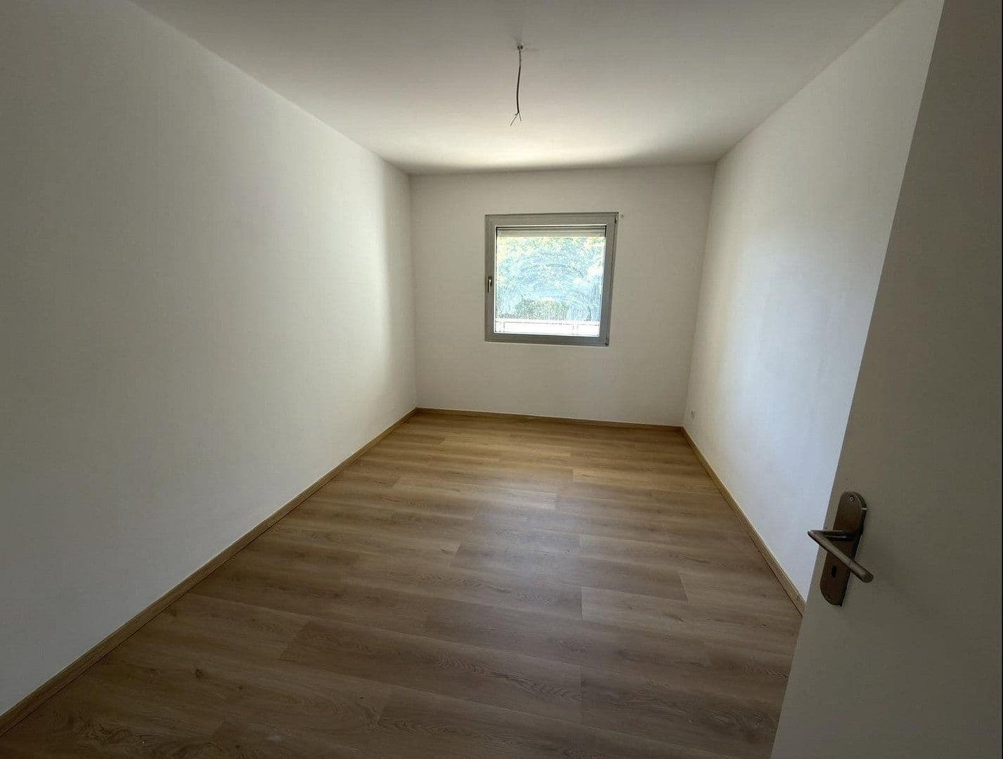Prenájom bytu 3-izbový 80 m², Hattingerstraße 388, Bochum, Severné Porýnie - Westfálsko Prenájom bytu 3-izbový 80 m², Hattingerstraße 388, Bochum, Severné Porýnie - Westfálsko