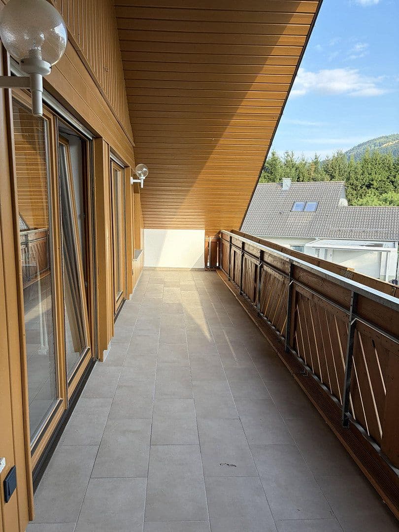 Prenájom bytu 3-izbový 100 m², Am Mittelbach 8, Ratshausen, Bádensko-Wurttembersko Prenájom bytu 3-izbový 100 m², Am Mittelbach 8, Ratshausen, Bádensko-Wurttembersko