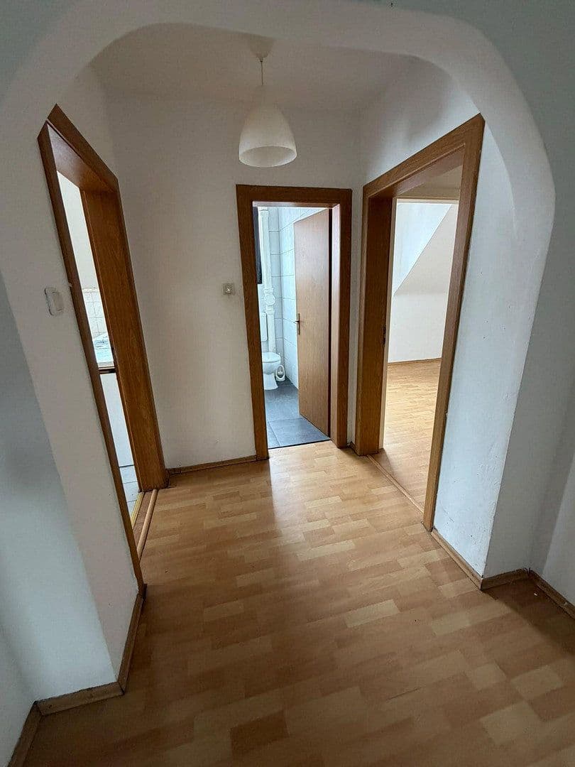 Prenájom domu 200 m², pozemok 250 m², Erlensee, Hesensko Prenájom domu 200 m², pozemok 250 m², Erlensee, Hesensko