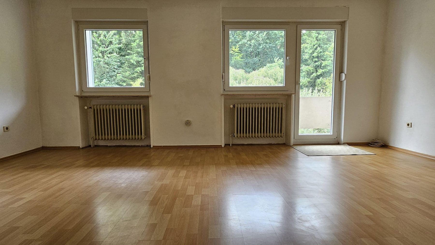 Predaj domu 130 m², pozemok 255 m², Im Buchwald 39, Heusenstamm, Hesensko Predaj domu 130 m², pozemok 255 m², Im Buchwald 39, Heusenstamm, Hesensko