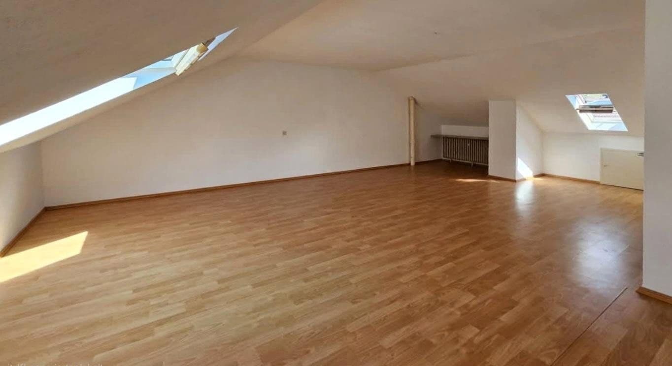 Predaj domu 130 m², pozemok 255 m², Im Buchwald 39, Heusenstamm, Hesensko Predaj domu 130 m², pozemok 255 m², Im Buchwald 39, Heusenstamm, Hesensko
