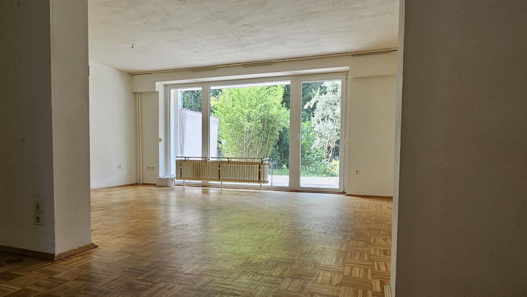 Predaj domu 130 m², pozemok 255 m², Im Buchwald 39, Heusenstamm, Hesensko Predaj domu 130 m², pozemok 255 m², Im Buchwald 39, Heusenstamm, Hesensko