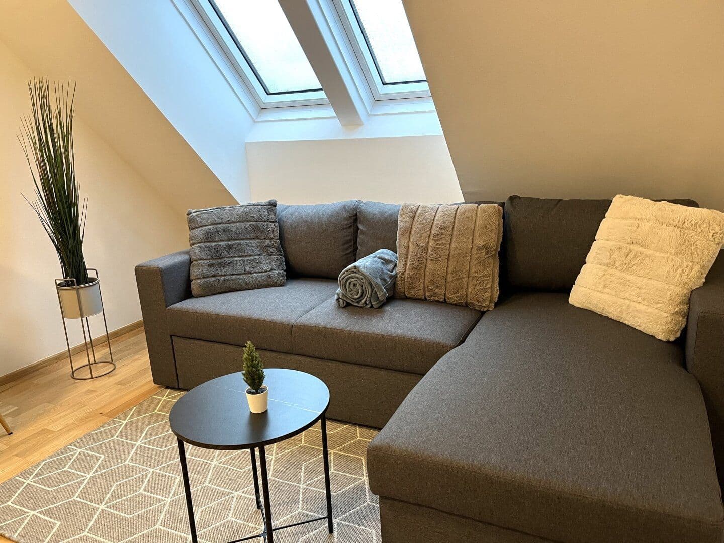 Prenájom bytu 2-izbový 50 m², Wien, Viedeň Prenájom bytu 2-izbový 50 m², Wien, Viedeň