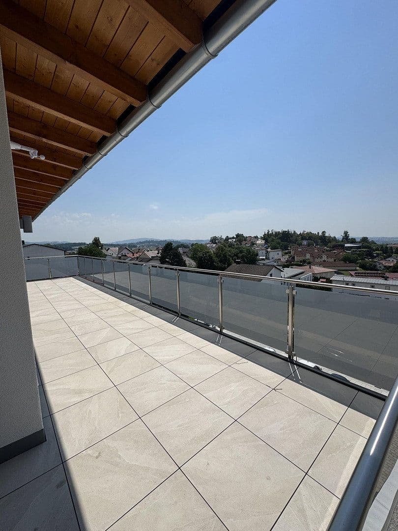 Predaj bytu 3-izbový 98 m², Pfarrstr. 15, Hauzenberg, Bavorsko Predaj bytu 3-izbový 98 m², Pfarrstr. 15, Hauzenberg, Bavorsko