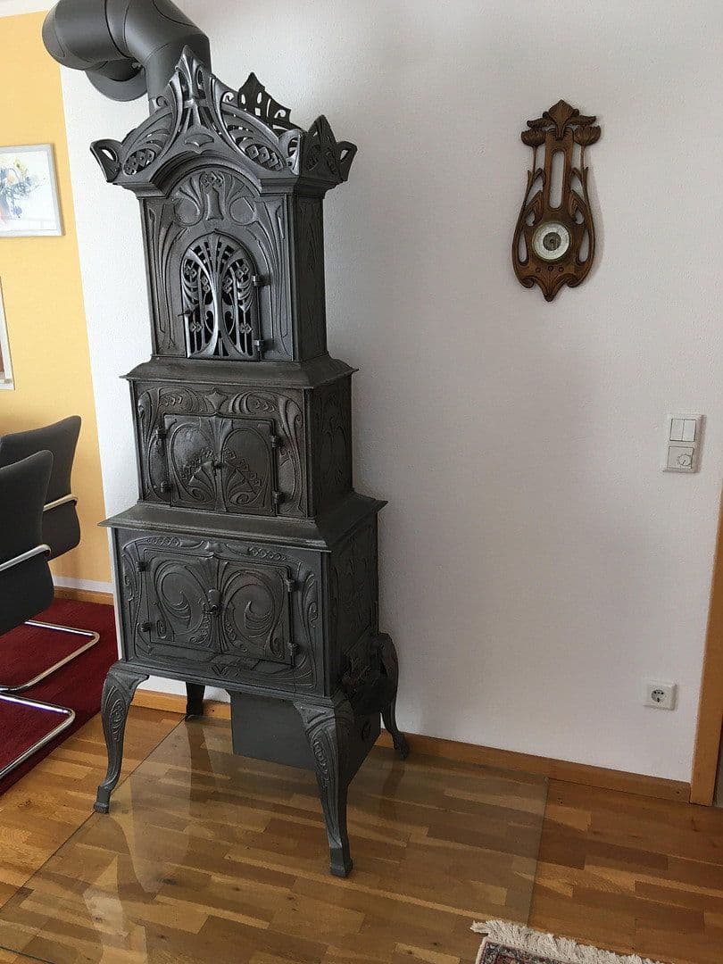 Prenájom bytu 5-izbový 126 m², Elkofener Weg 23, Grafing, Bavorsko Prenájom bytu 5-izbový 126 m², Elkofener Weg 23, Grafing, Bavorsko