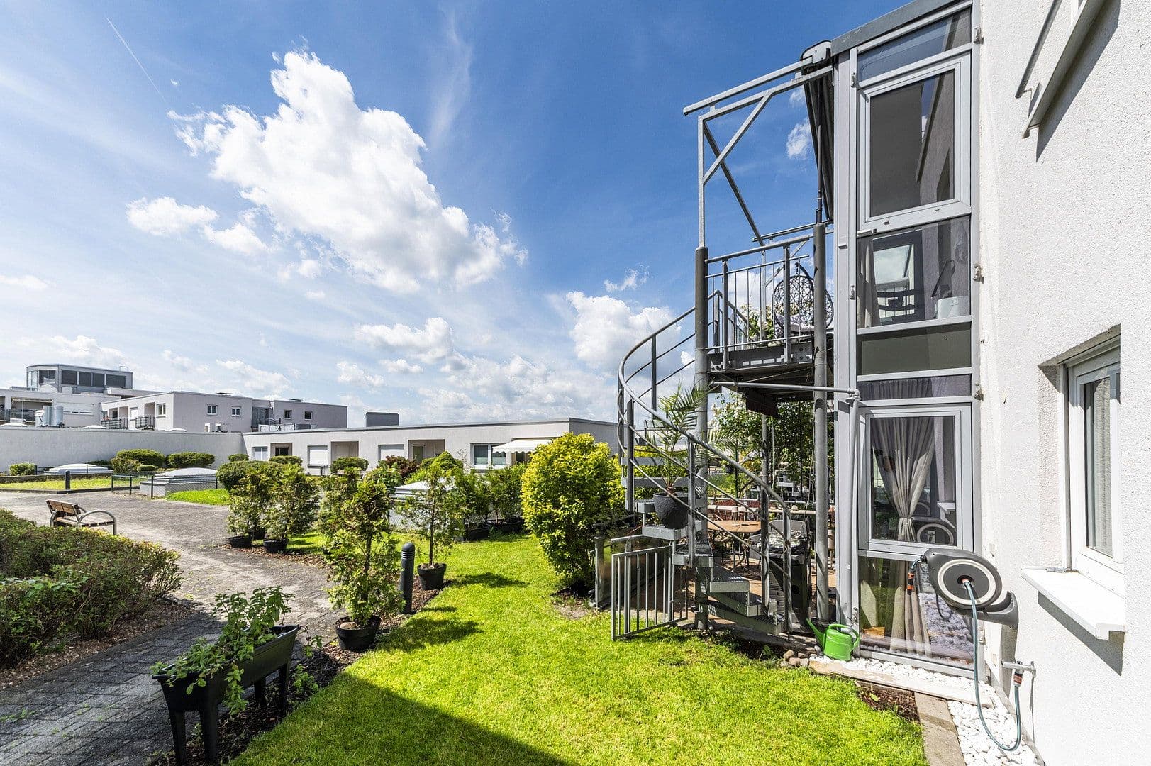 Predaj bytu 3-izbový 86 m², Dresden, Sasko Predaj bytu 3-izbový 86 m², Dresden, Sasko