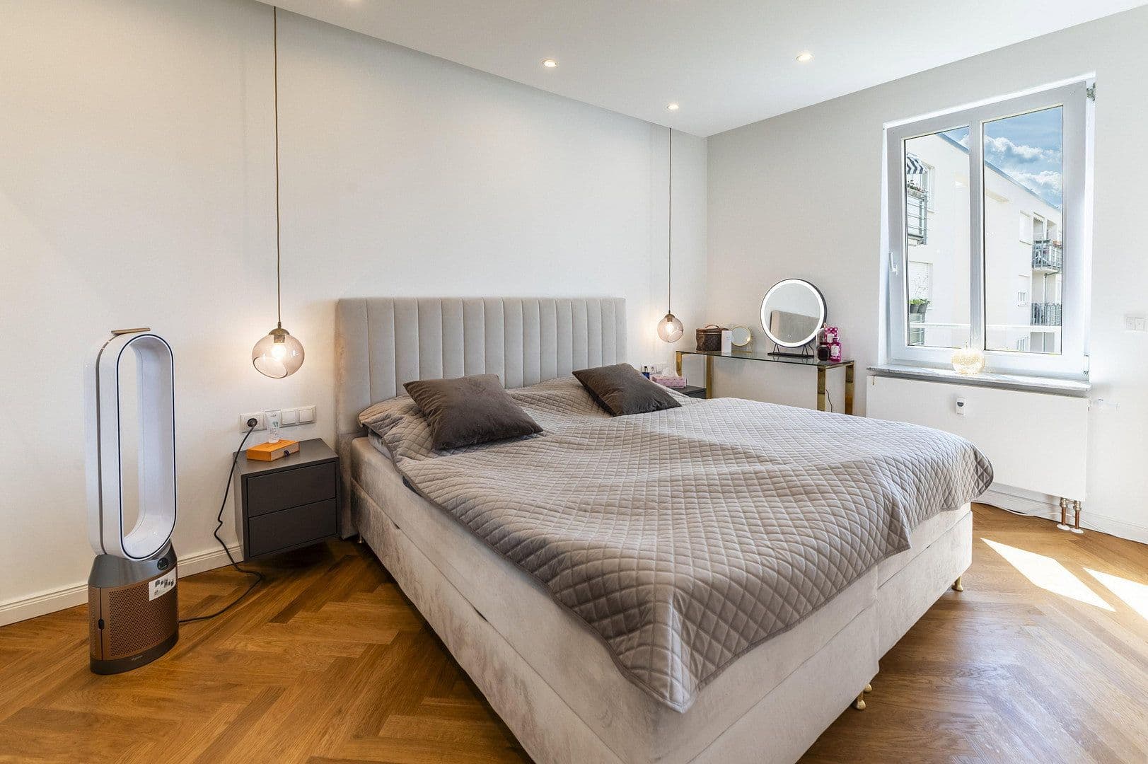 Predaj bytu 3-izbový 86 m², Dresden, Sasko Predaj bytu 3-izbový 86 m², Dresden, Sasko