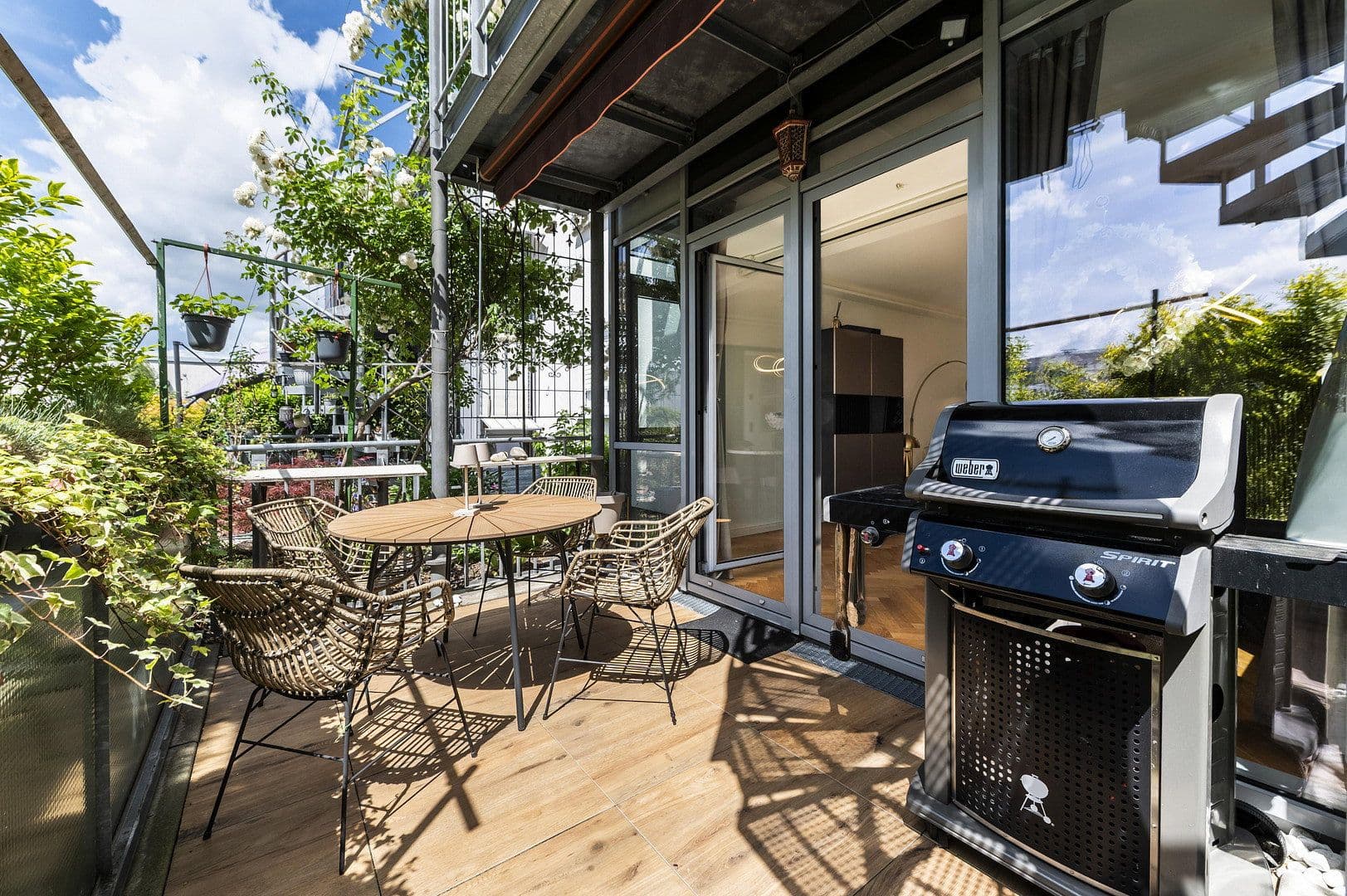 Predaj bytu 3-izbový 86 m², Dresden, Sasko Predaj bytu 3-izbový 86 m², Dresden, Sasko