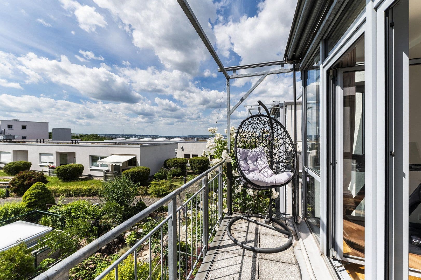 Predaj bytu 3-izbový 86 m², Dresden, Sasko Predaj bytu 3-izbový 86 m², Dresden, Sasko