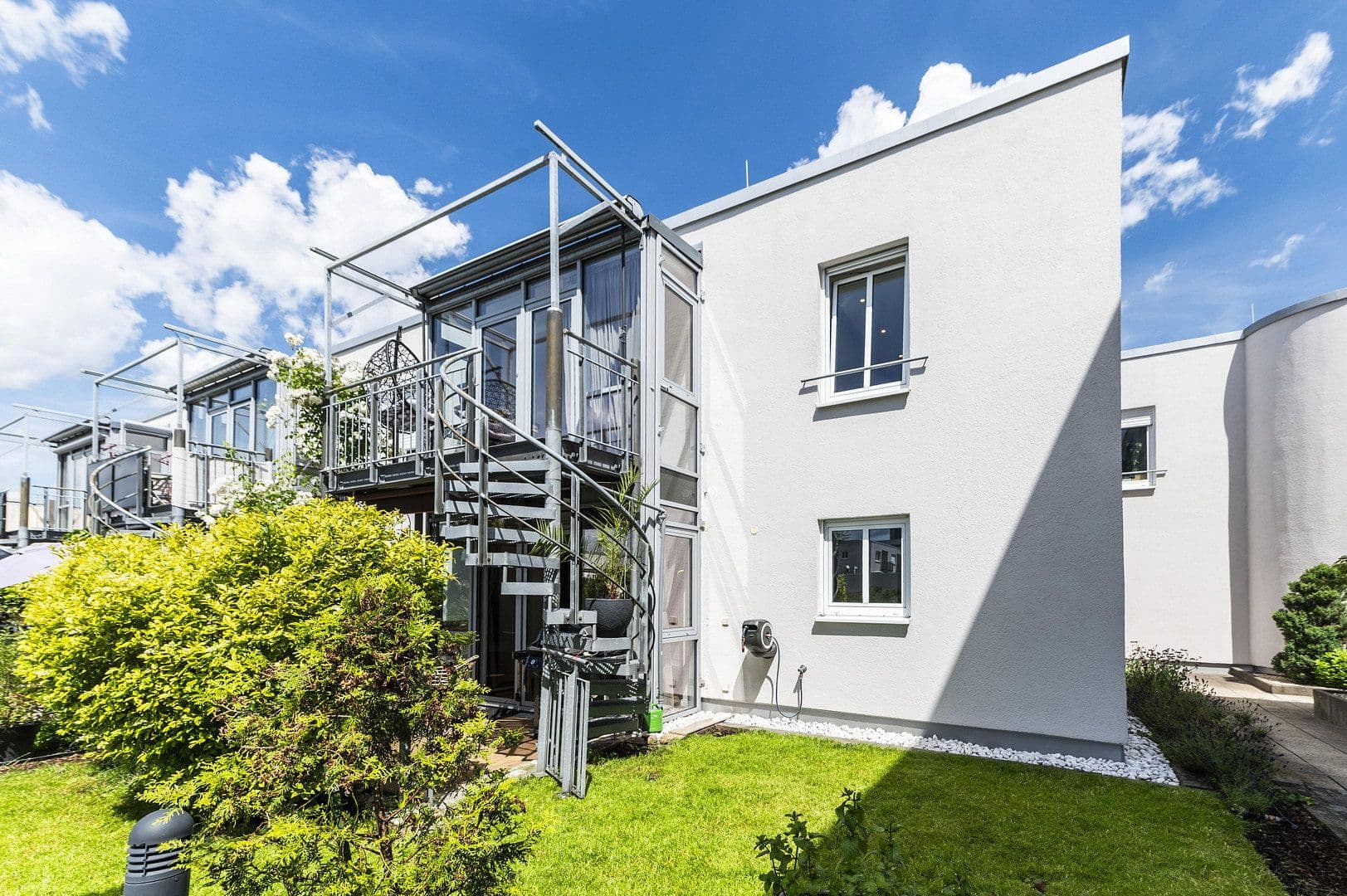 Predaj bytu 3-izbový 86 m², Dresden, Sasko Predaj bytu 3-izbový 86 m², Dresden, Sasko