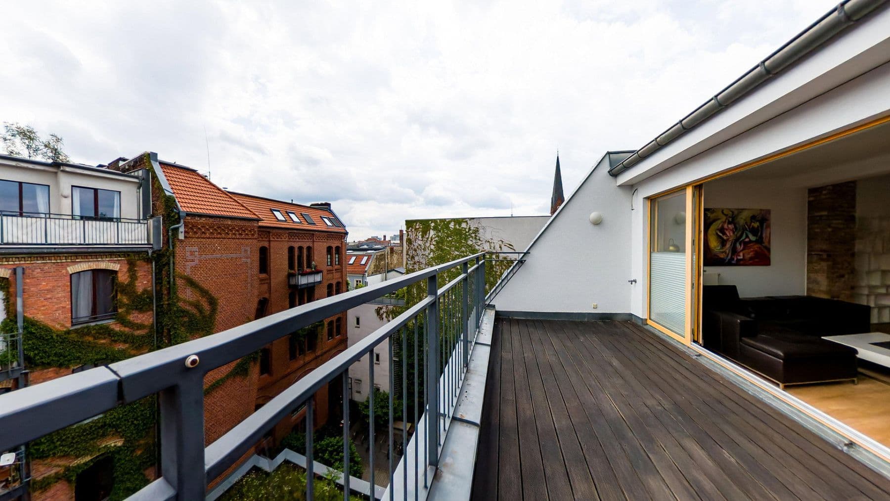 Predaj bytu 3-izbový 107 m², Berlin, Berlín Predaj bytu 3-izbový 107 m², Berlin, Berlín
